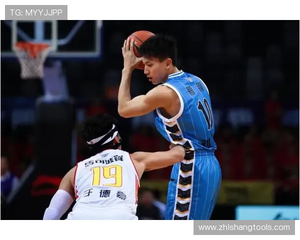 什么是违体犯规？你需要知道的判定标准和常见争议案例